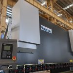 सीएनसी एन सी सी स्वचालित इलेक्ट्रिक हाइड्रोलिक क्षैतिज बसबार इस्पात शीट धातु काटन र मोल्डिंग प्रेस ब्रेक मिसिन मूल्य बिक्री को लागि