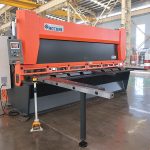 हाइड्रोलिक guillotine बिक्री को लागि मिसिन कतरनी